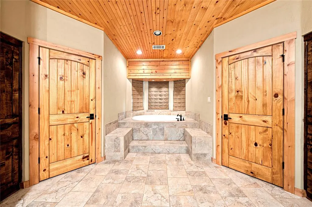 8726 Toler Pointe