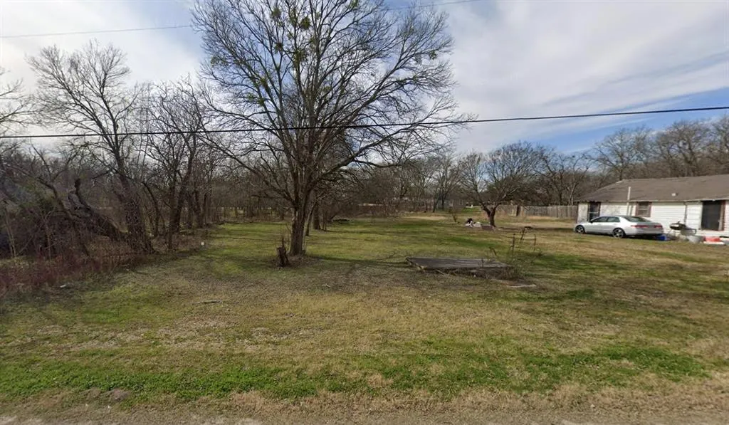 0 N Waco Street