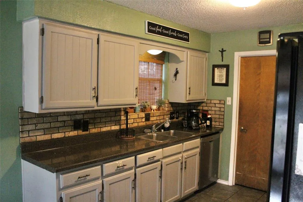 5301 Aurora Court