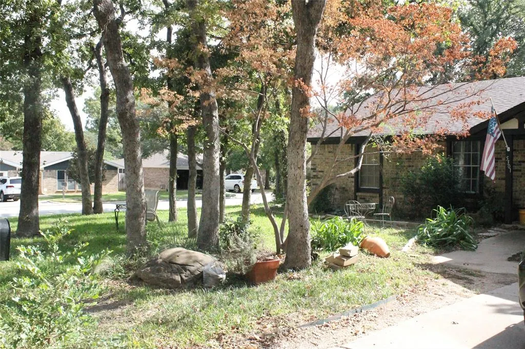 5301 Aurora Court