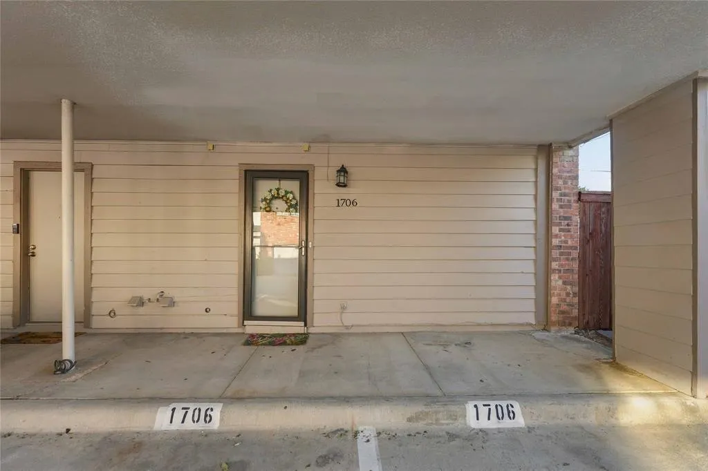 18240 Midway Road #1706