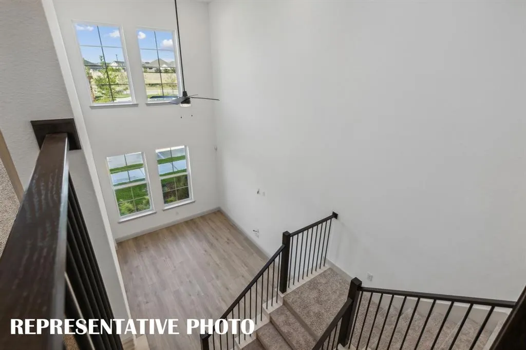 1035 Splitrock Drive