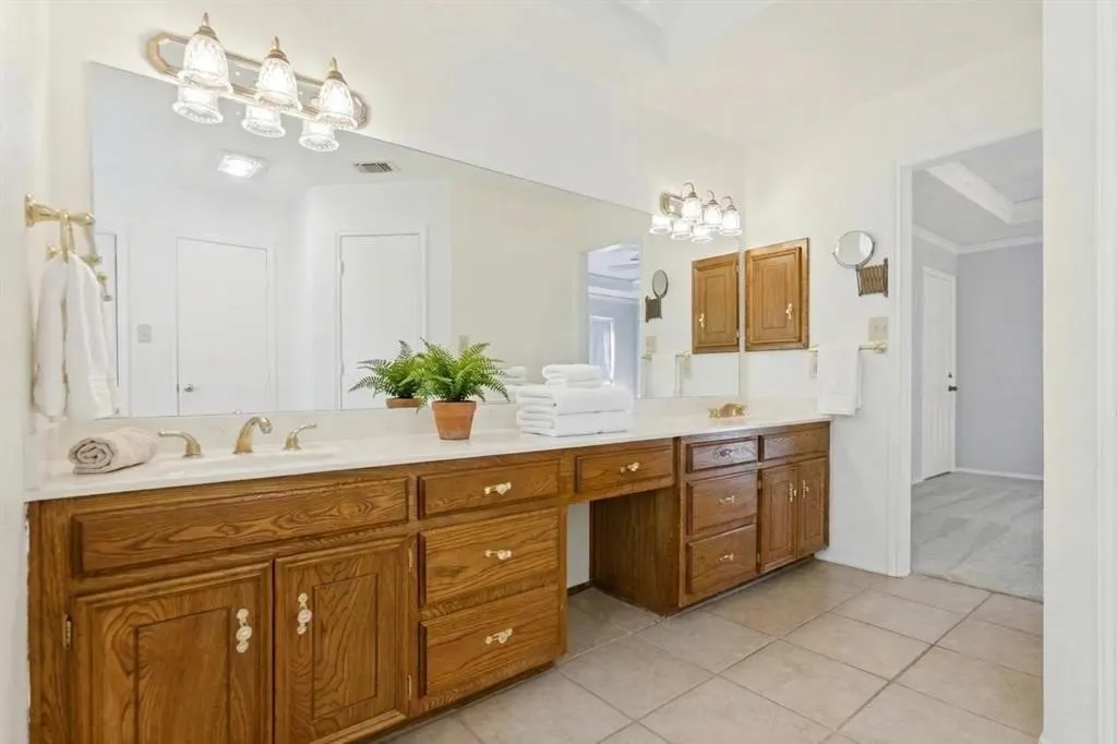 2306 Blackberry Drive