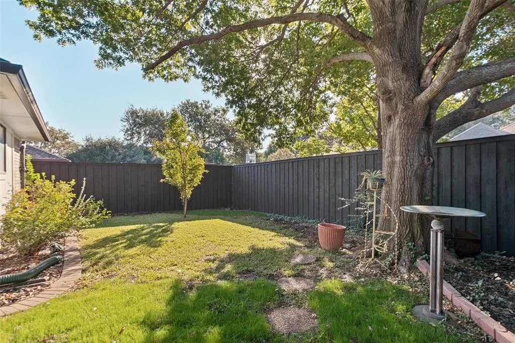 2306 Blackberry Drive