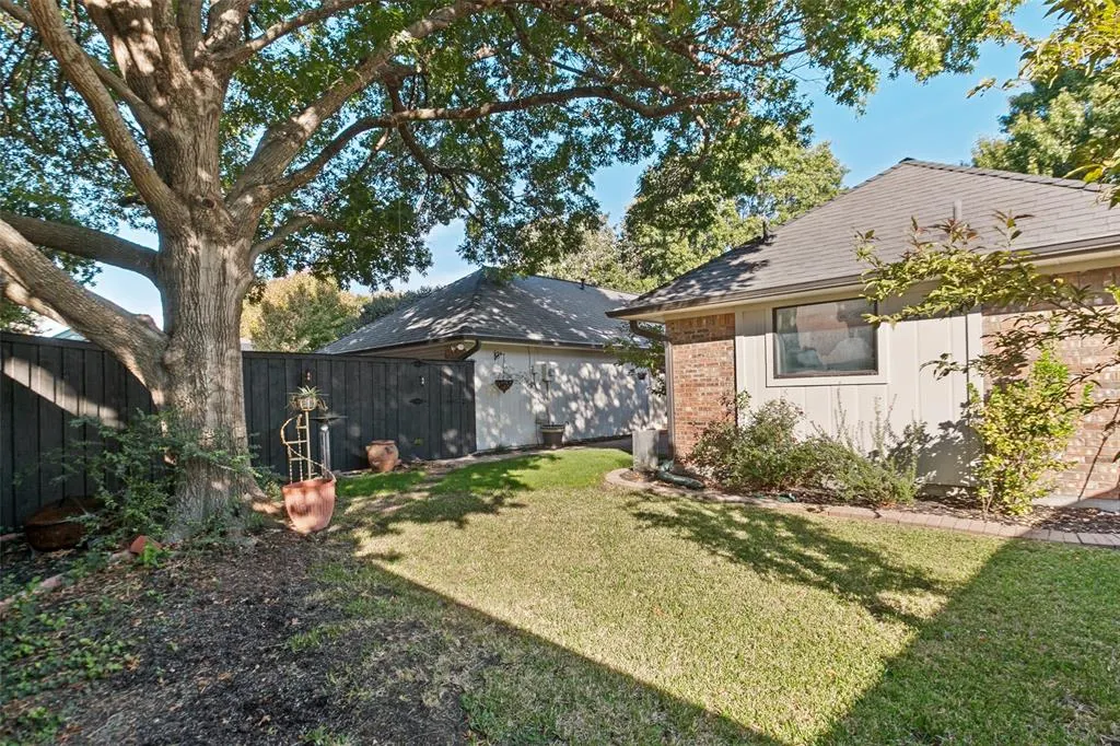 2306 Blackberry Drive