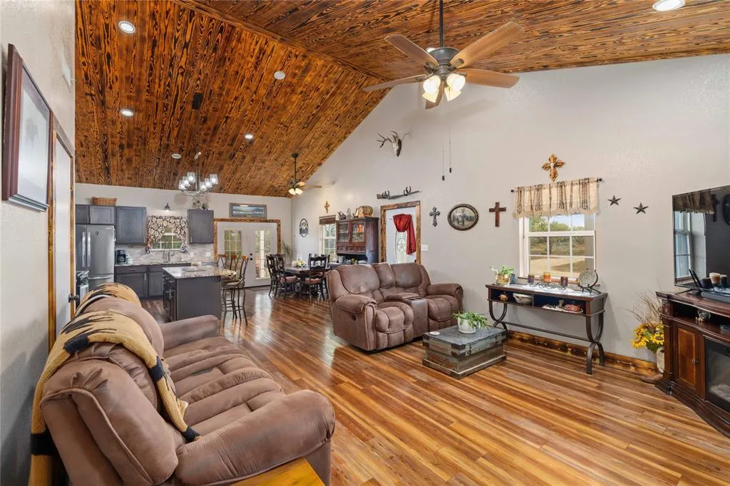 342 County Road 644