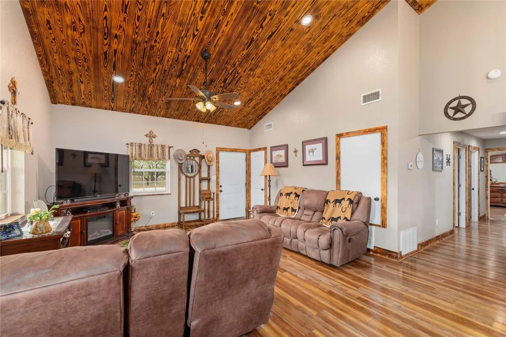 342 County Road 644