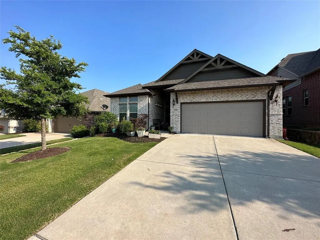 3709 Delta Drive