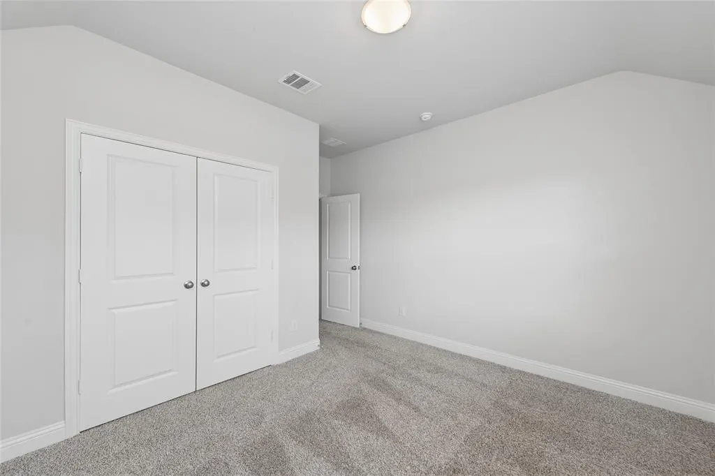 613 Cattle Chute Court