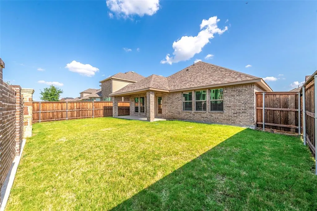 613 Cattle Chute Court