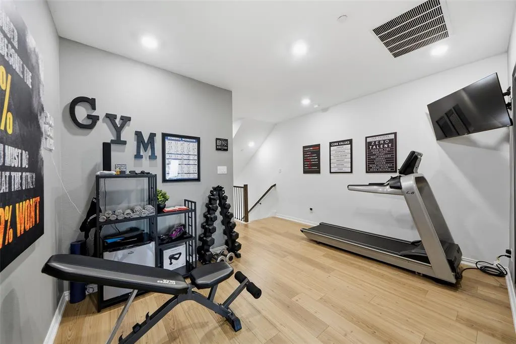 1272 Daybreak Drive