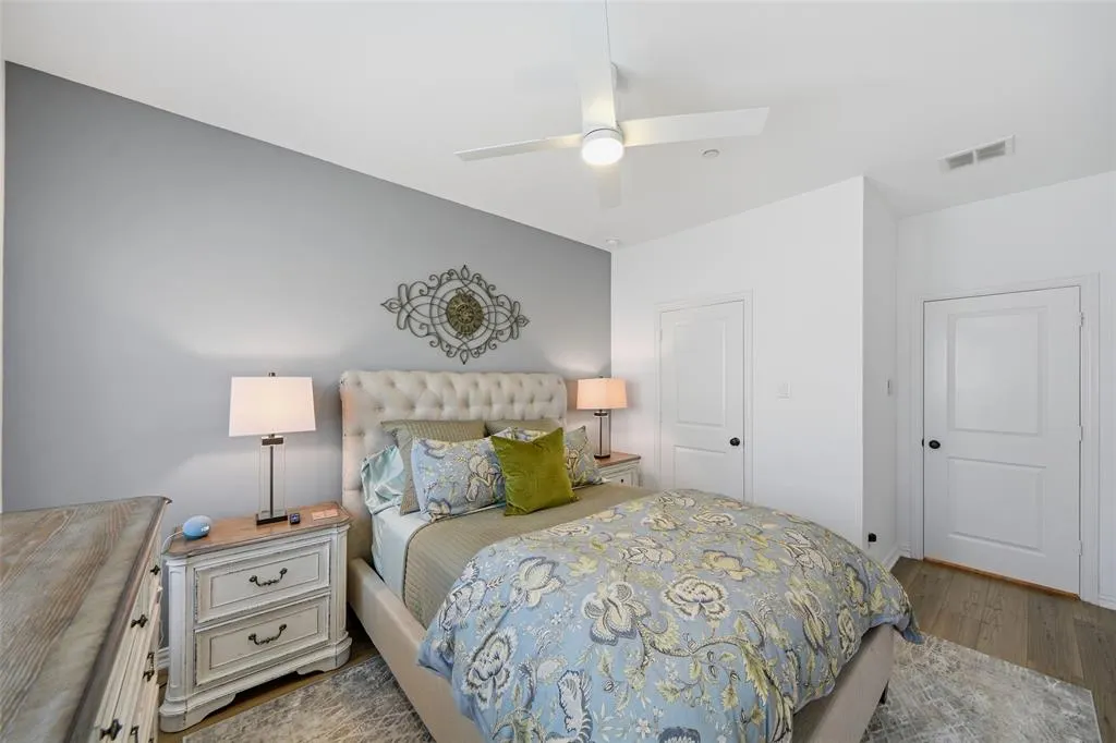 1272 Daybreak Drive