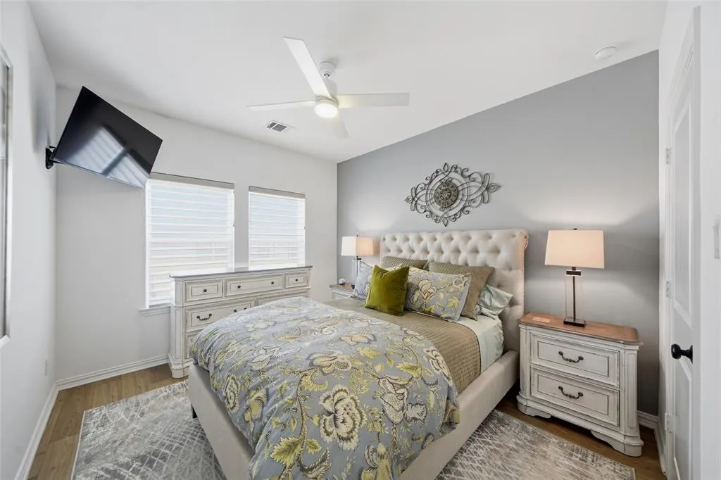 1272 Daybreak Drive