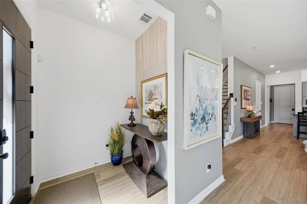1272 Daybreak Drive