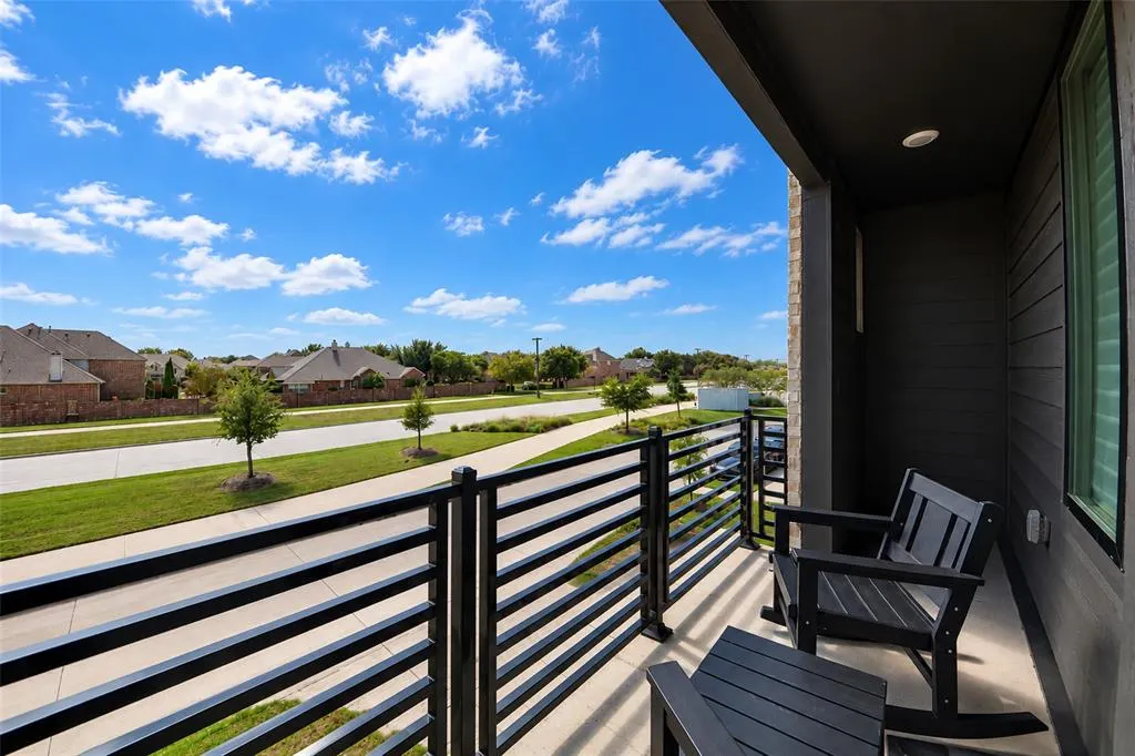 1272 Daybreak Drive