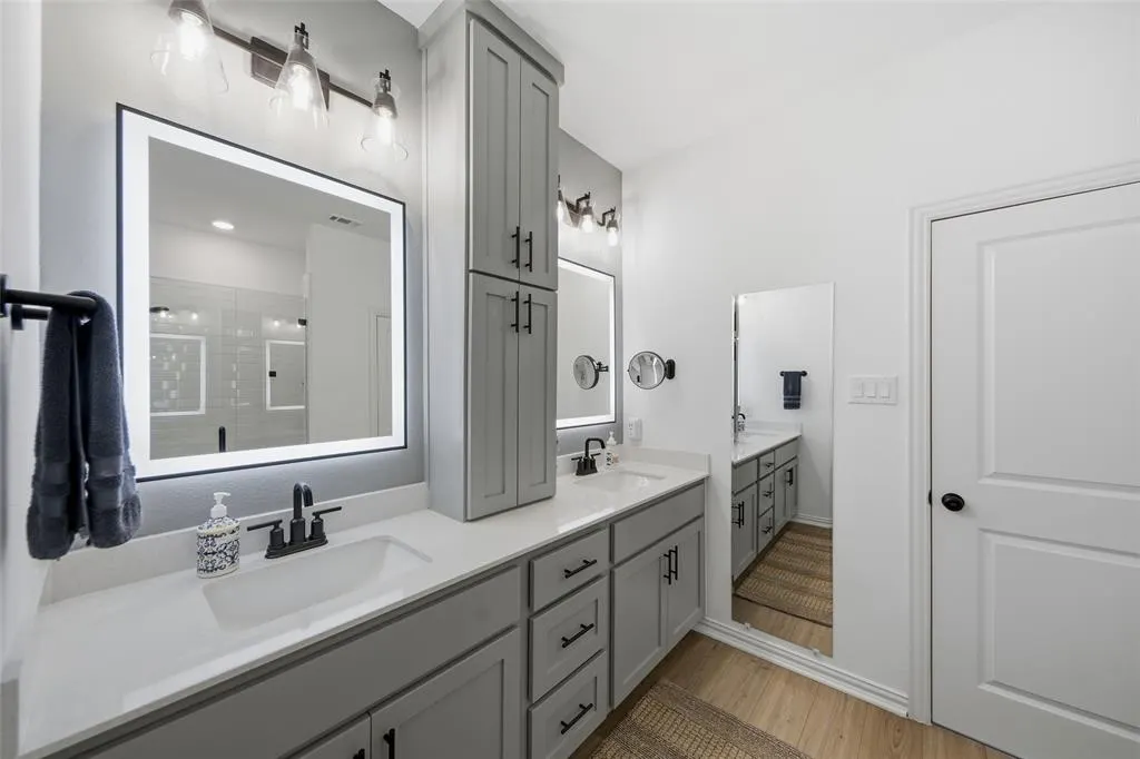 1272 Daybreak Drive