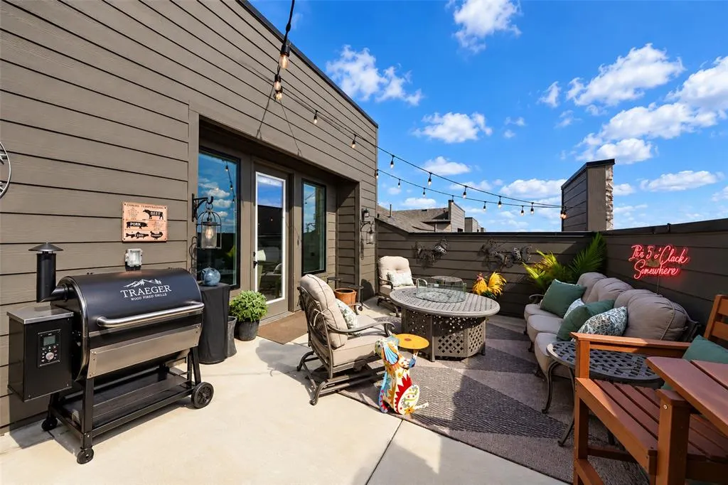 1272 Daybreak Drive