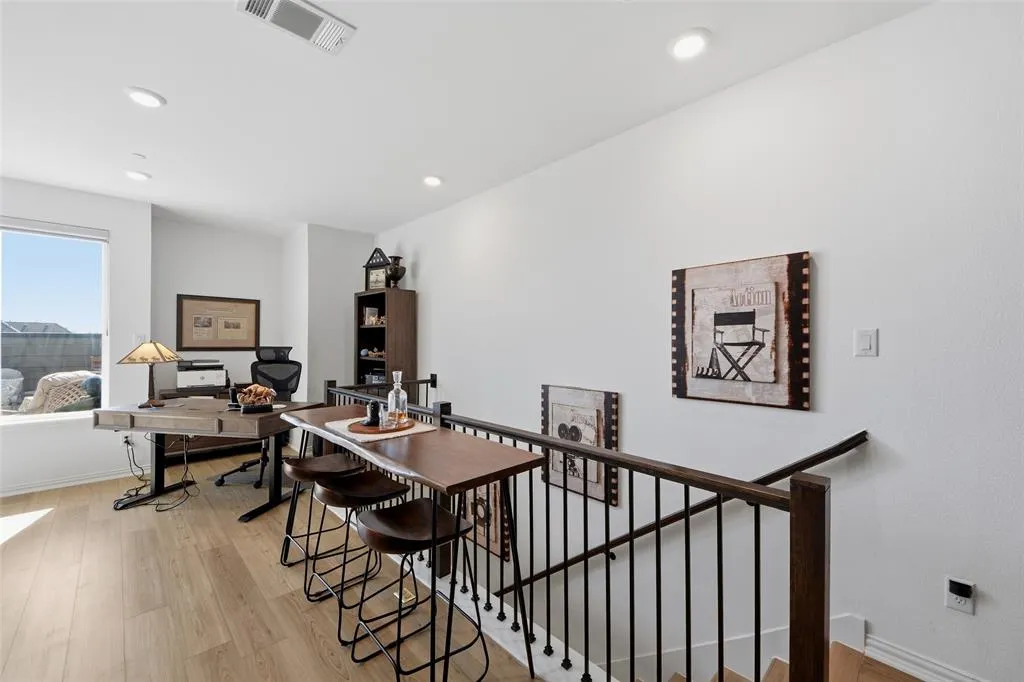 1272 Daybreak Drive