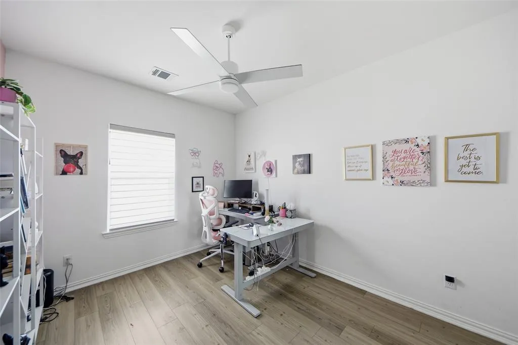 1272 Daybreak Drive