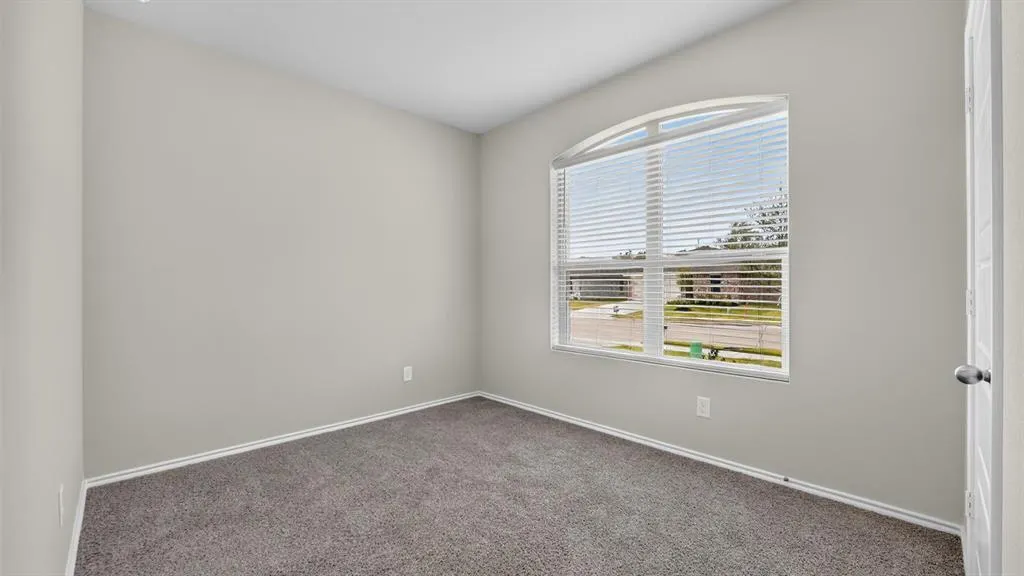 1504 SHELDON Drive
