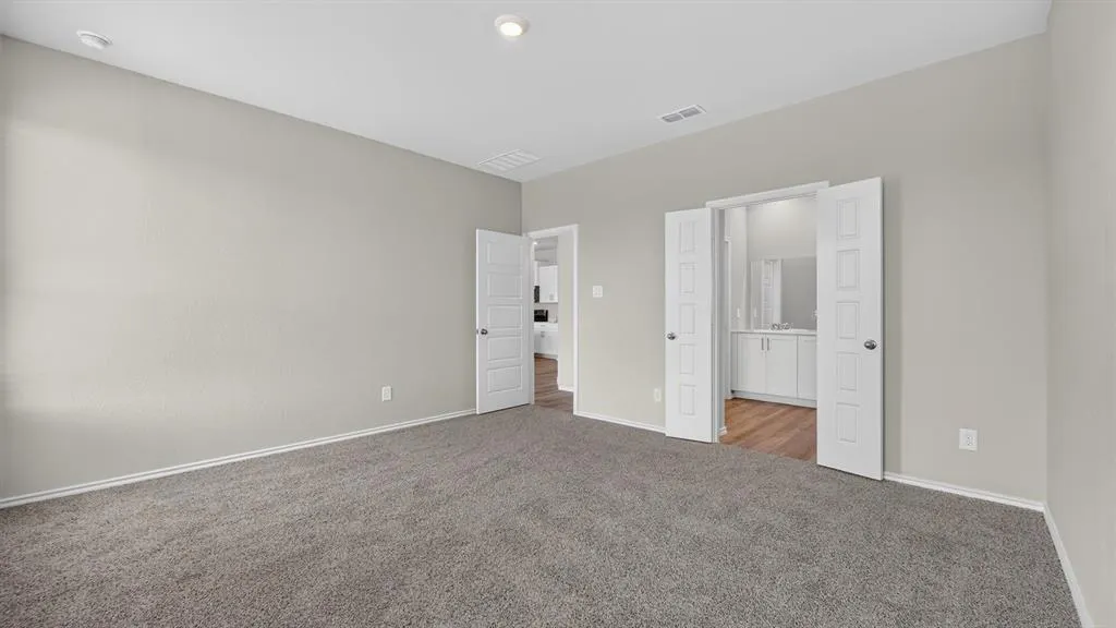 1504 SHELDON Drive