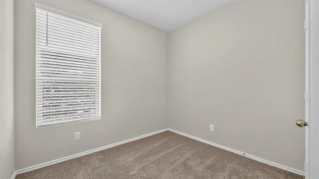 1504 SHELDON Drive