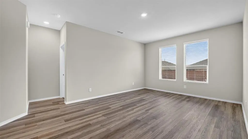 1504 SHELDON Drive