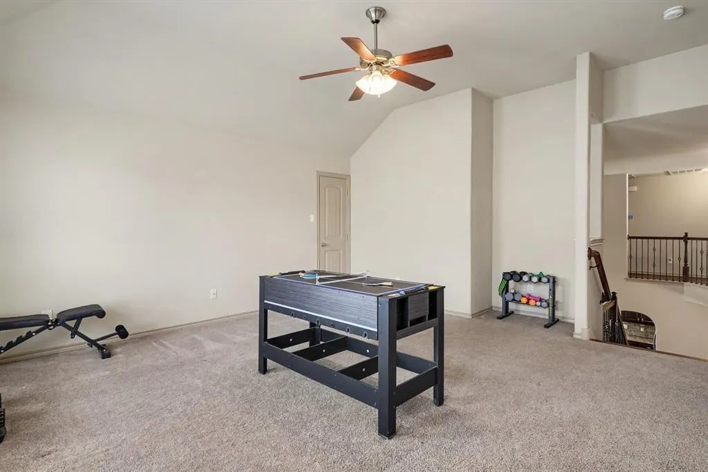 10041 Red Bluff Lane