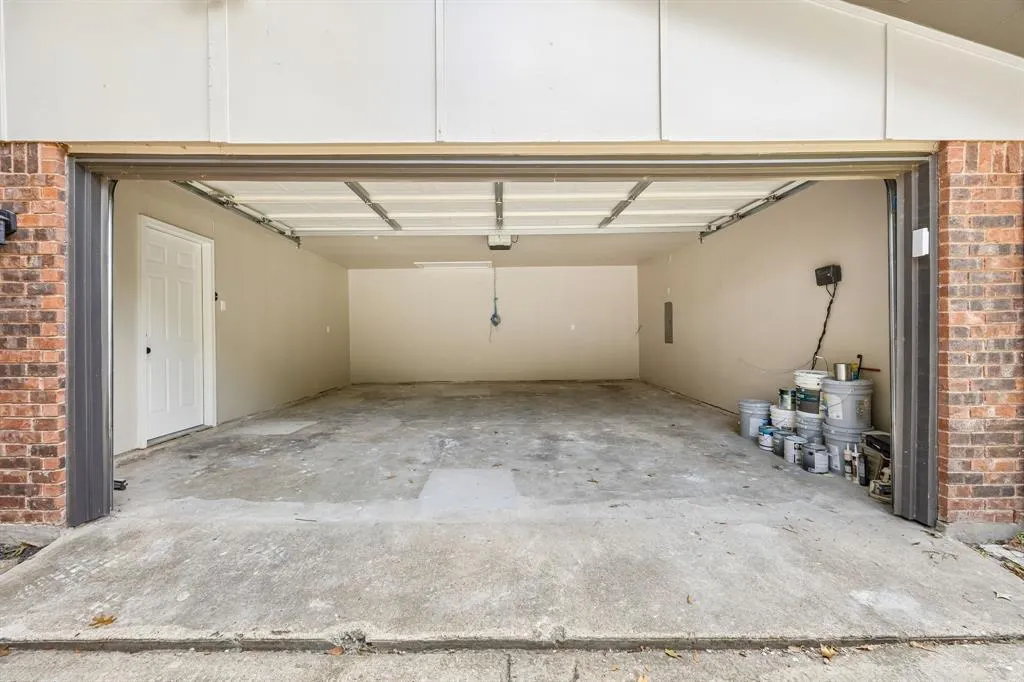 1213 Lombardy Drive