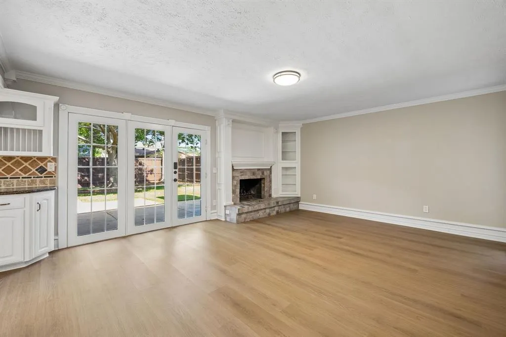 1213 Lombardy Drive