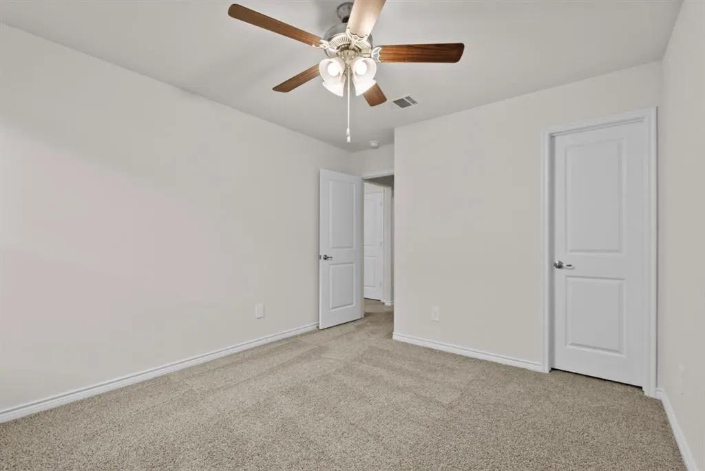 2221 Crockett Way