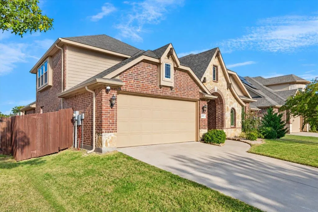 1017 Ponderosa Drive