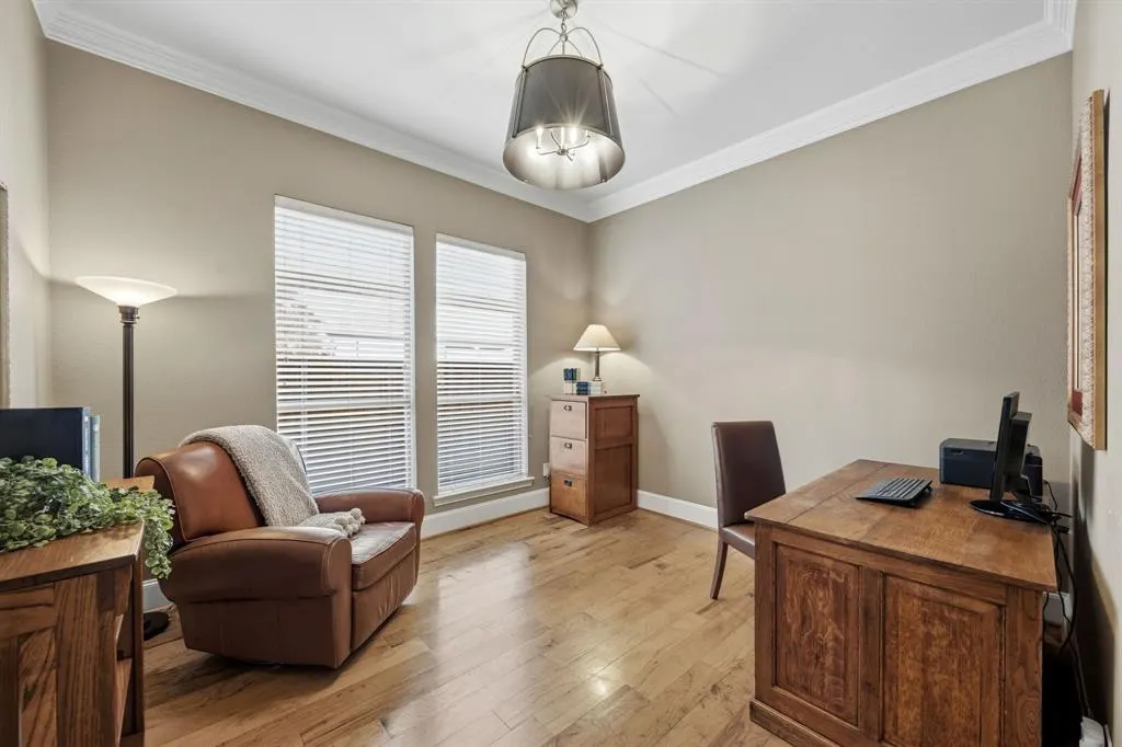 1108 Canton Court