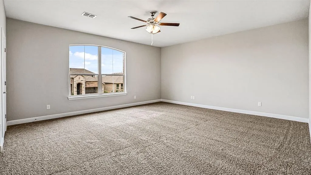 1445 CANTERBURY Trail