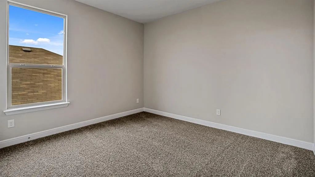 1445 CANTERBURY Trail