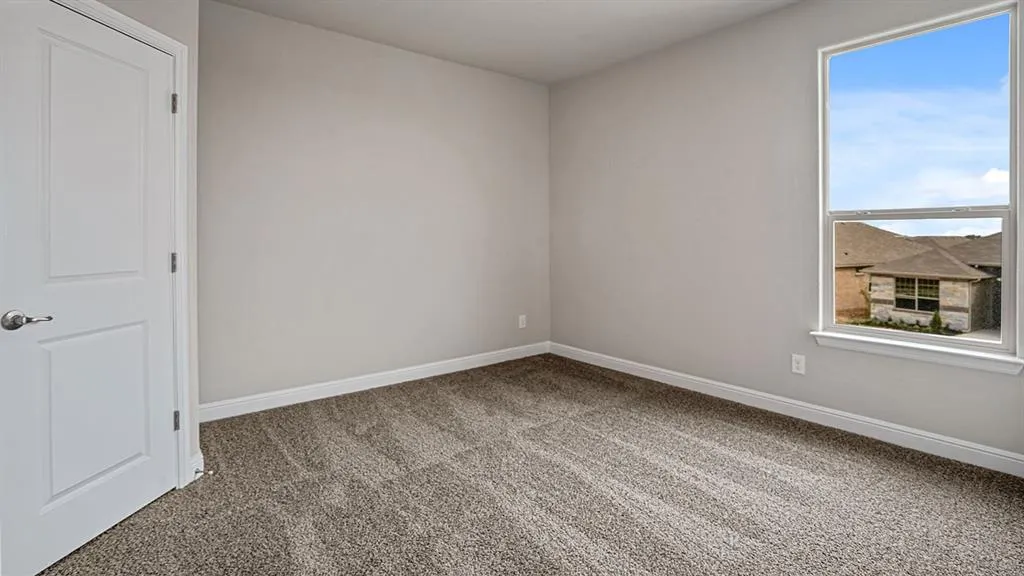 1445 CANTERBURY Trail