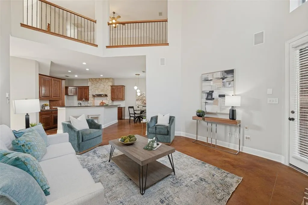 6513 Riveredge Drive