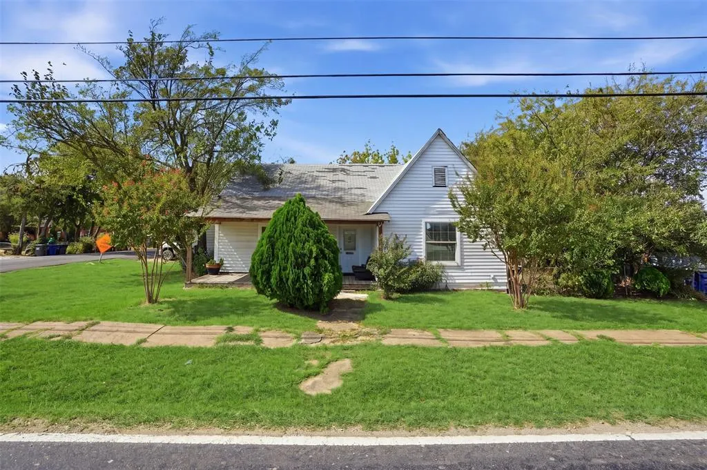 402 N Louisiana Drive