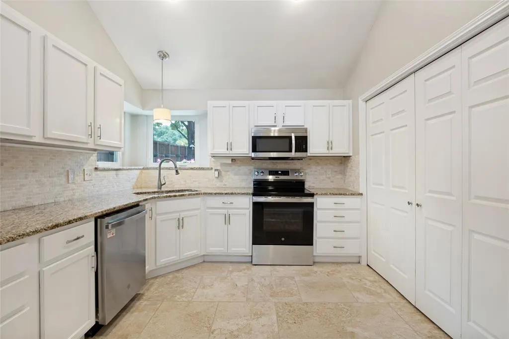 2702 Duval Drive