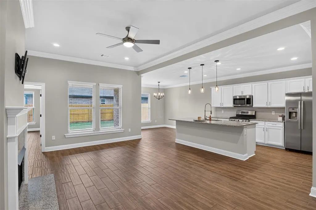 431 Mangrove Lane