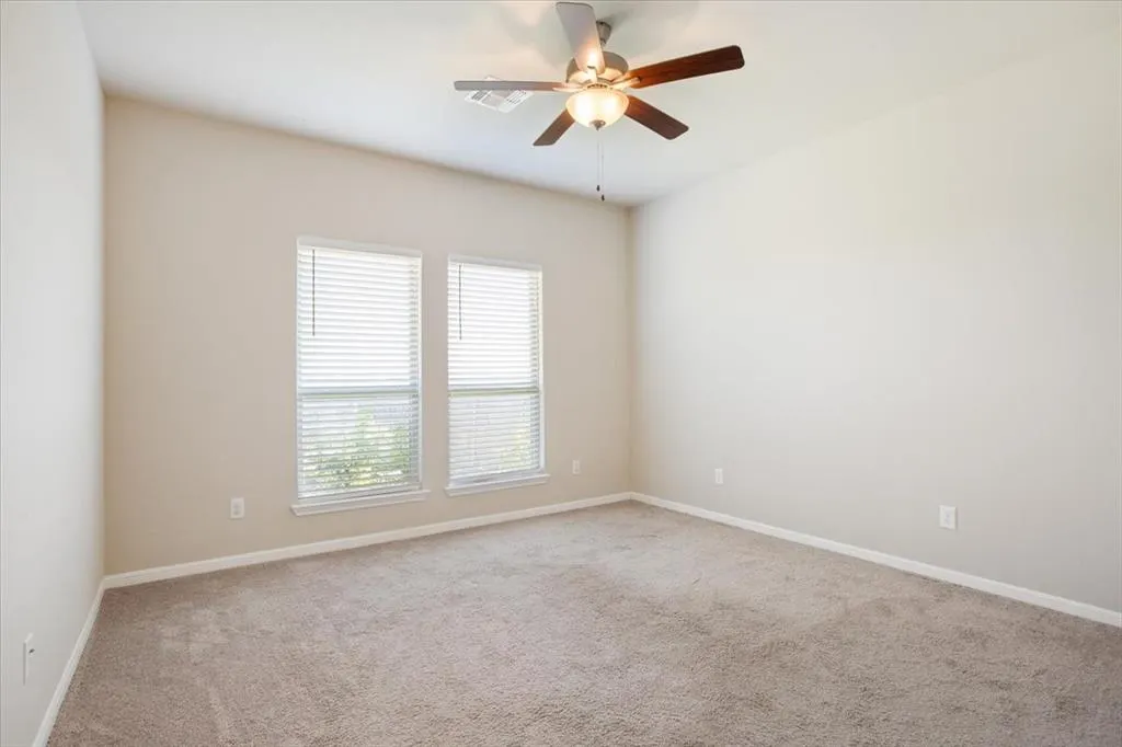 1427 Shadow Hill Lane