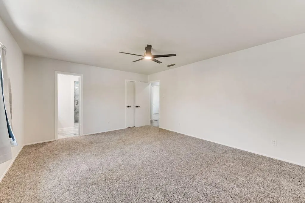 1656 Glenhill Lane