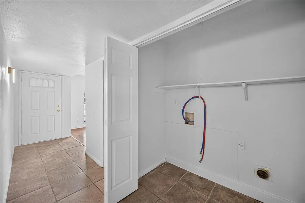 3205 Galaxie Drive
