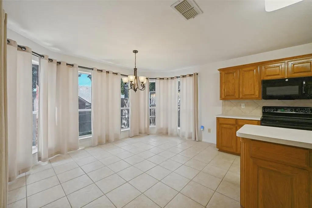 5614 Saddleback Road