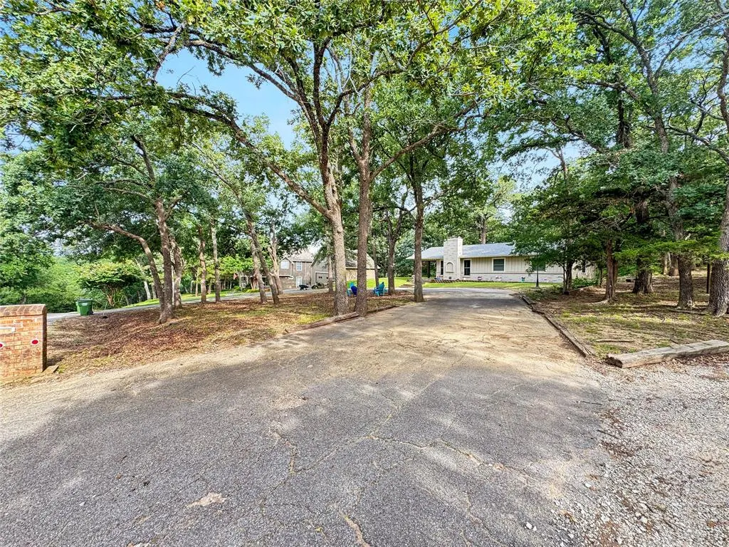 286 Lakewood Lane