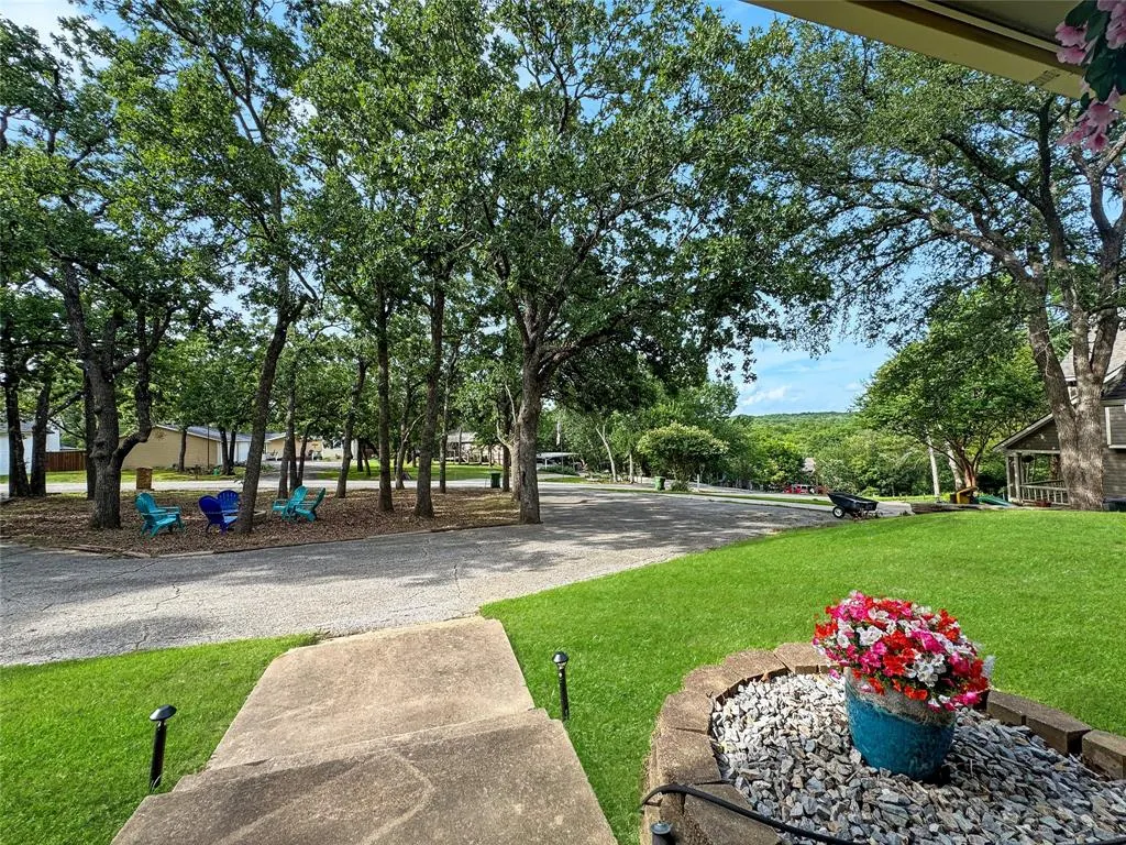 286 Lakewood Lane