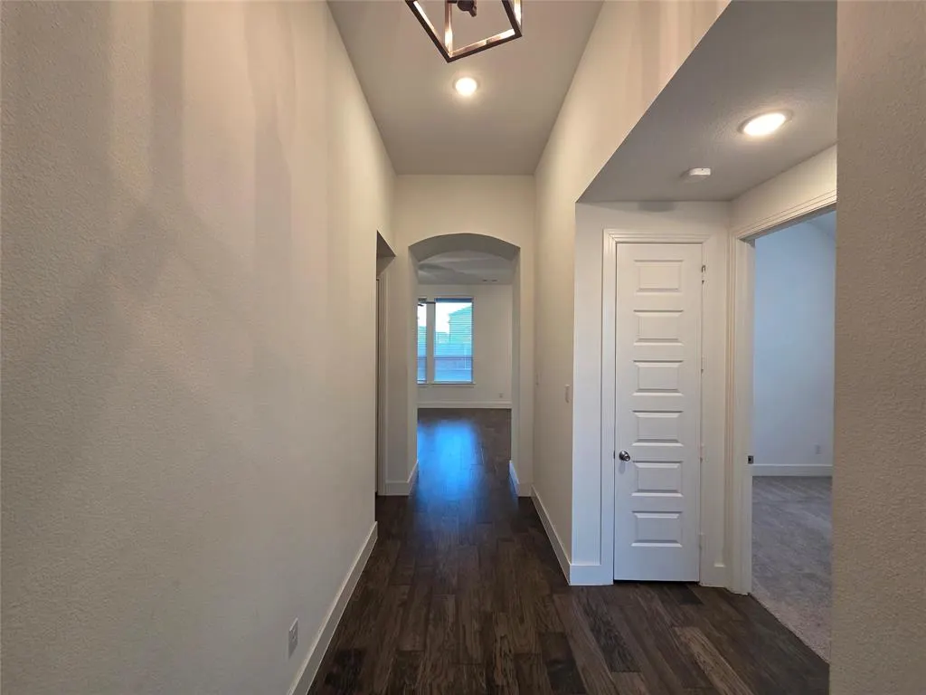 1025 Mapleton Drive