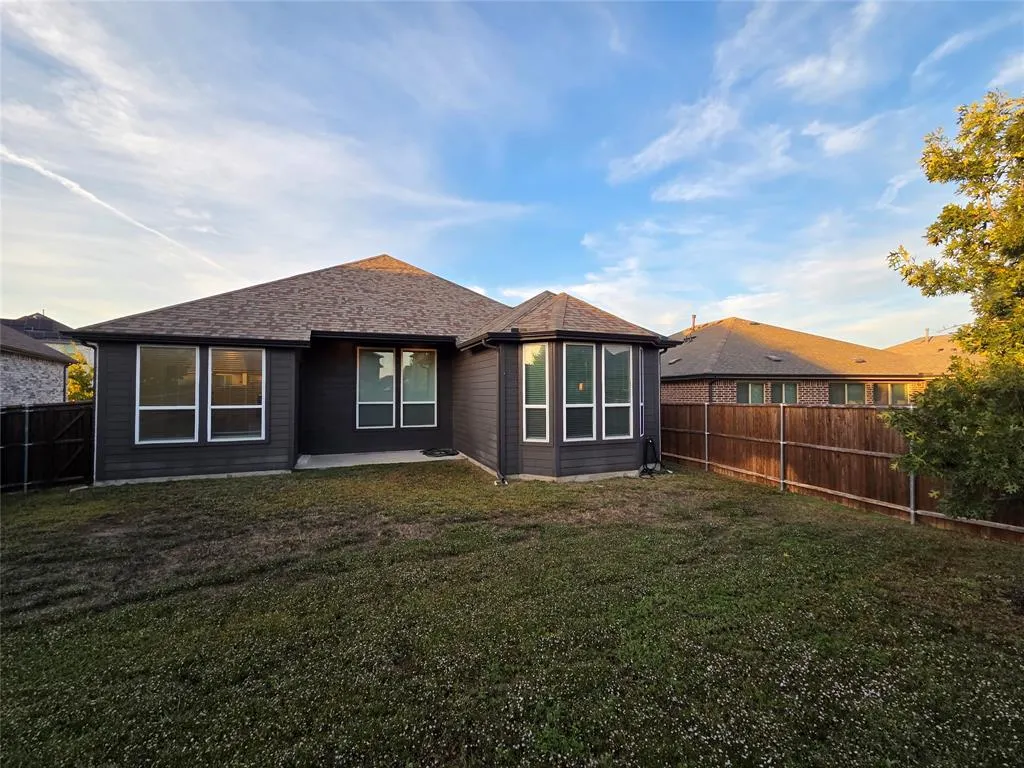 1025 Mapleton Drive