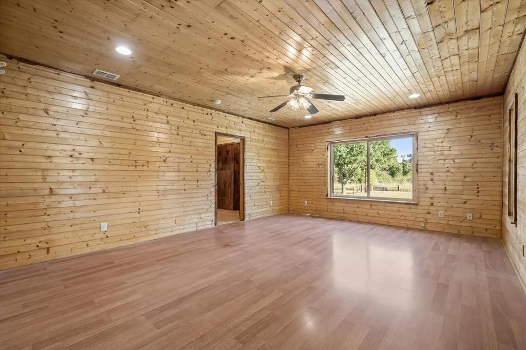 1122 Vz County Road 1219