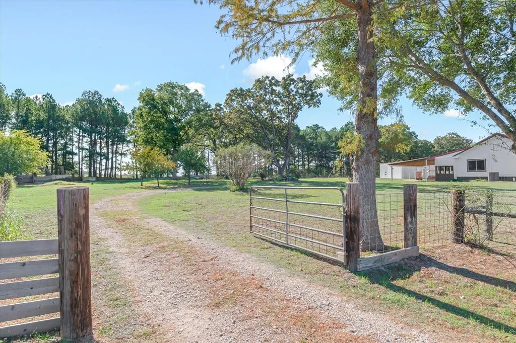 1122 Vz County Road 1219